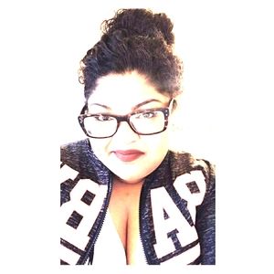 Meet your Posher, Whitney